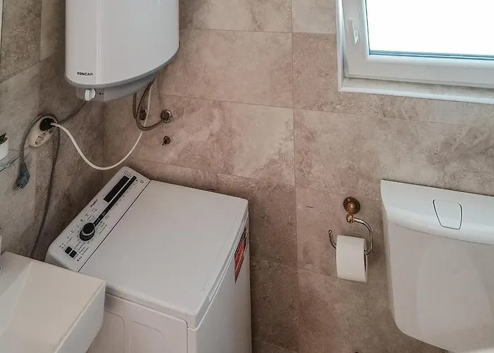 In With Kitchen Appartamento