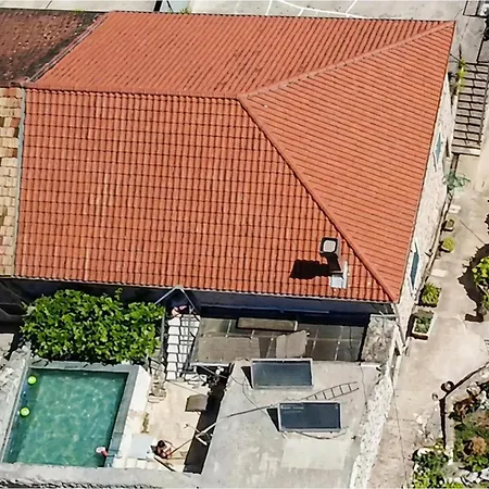 Apartman Lovely In *
